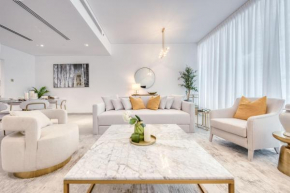 3 bed with pool, gym and beach club access on palm